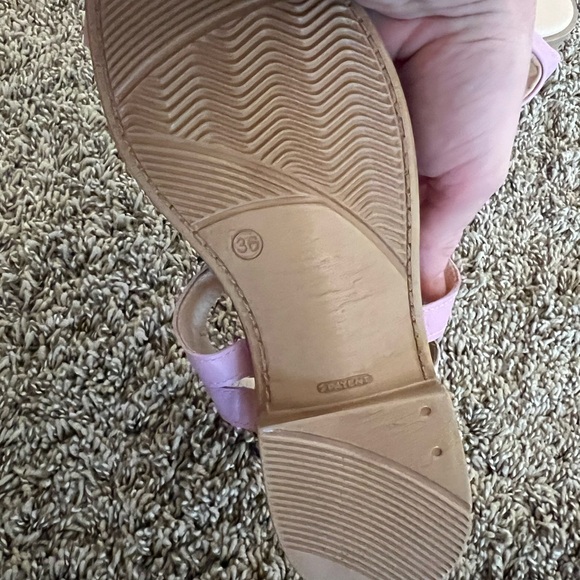 Pink Fisherman Sandals NWOT - Picture 3 of 4